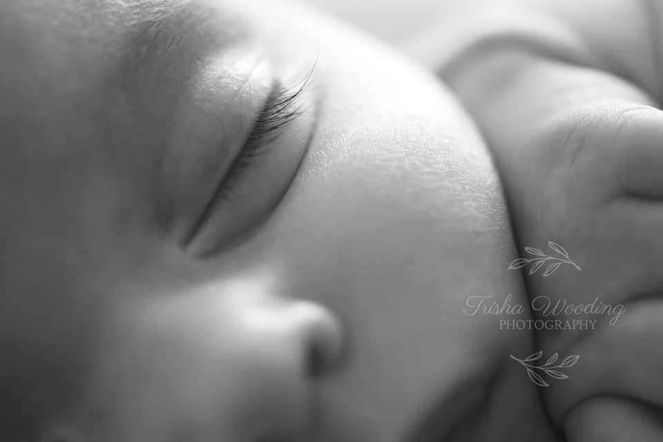 newborn macro photo of lashes